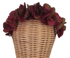 Diadema Bourdeos. Diadema de hortensias en color bourdeos montada sobre diadema de raso negra : PVP 38 euros